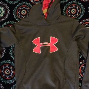 Under armor gray sweatshirt